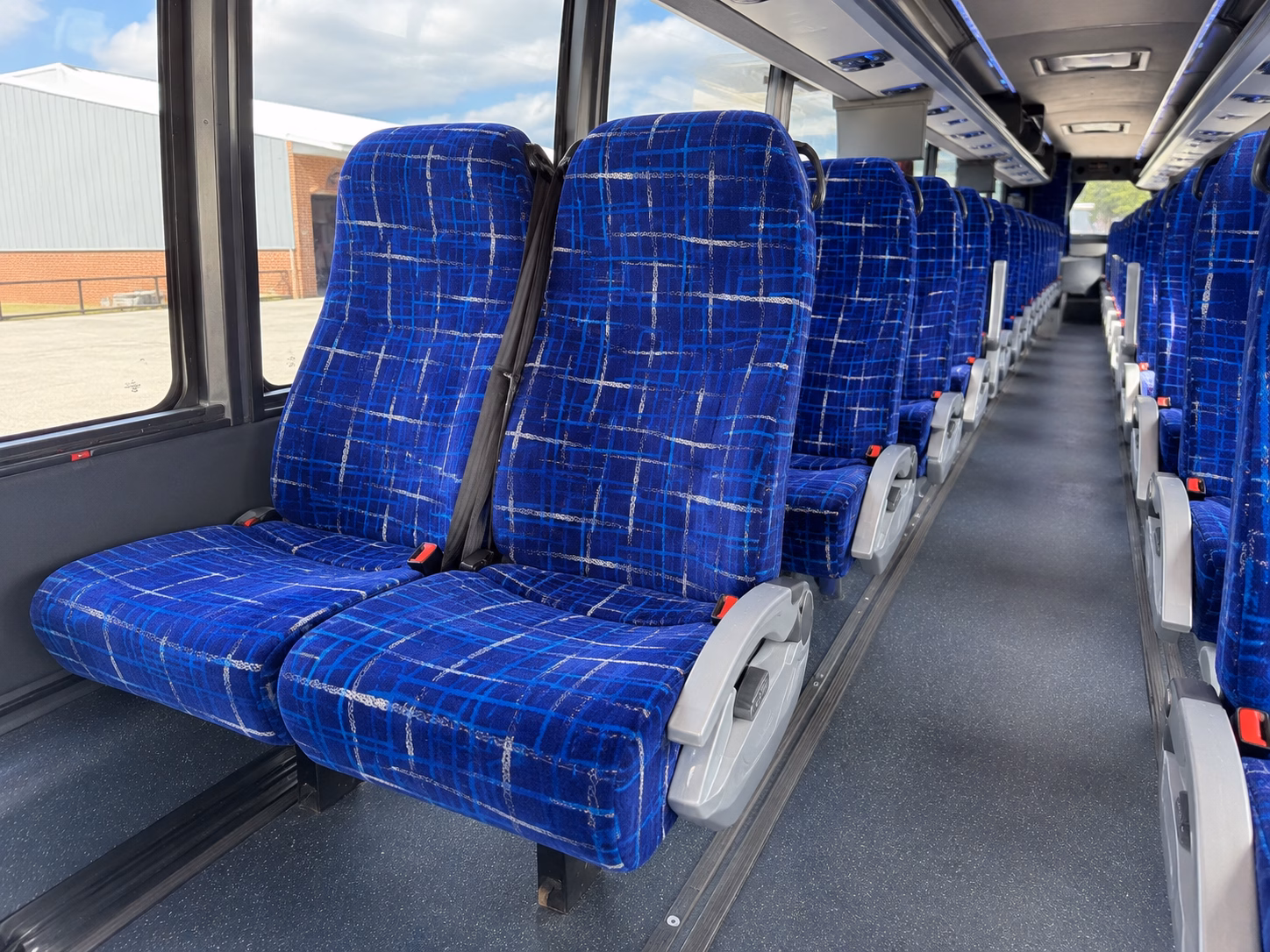 buses for weddings at padua hills theatre and claremont venues