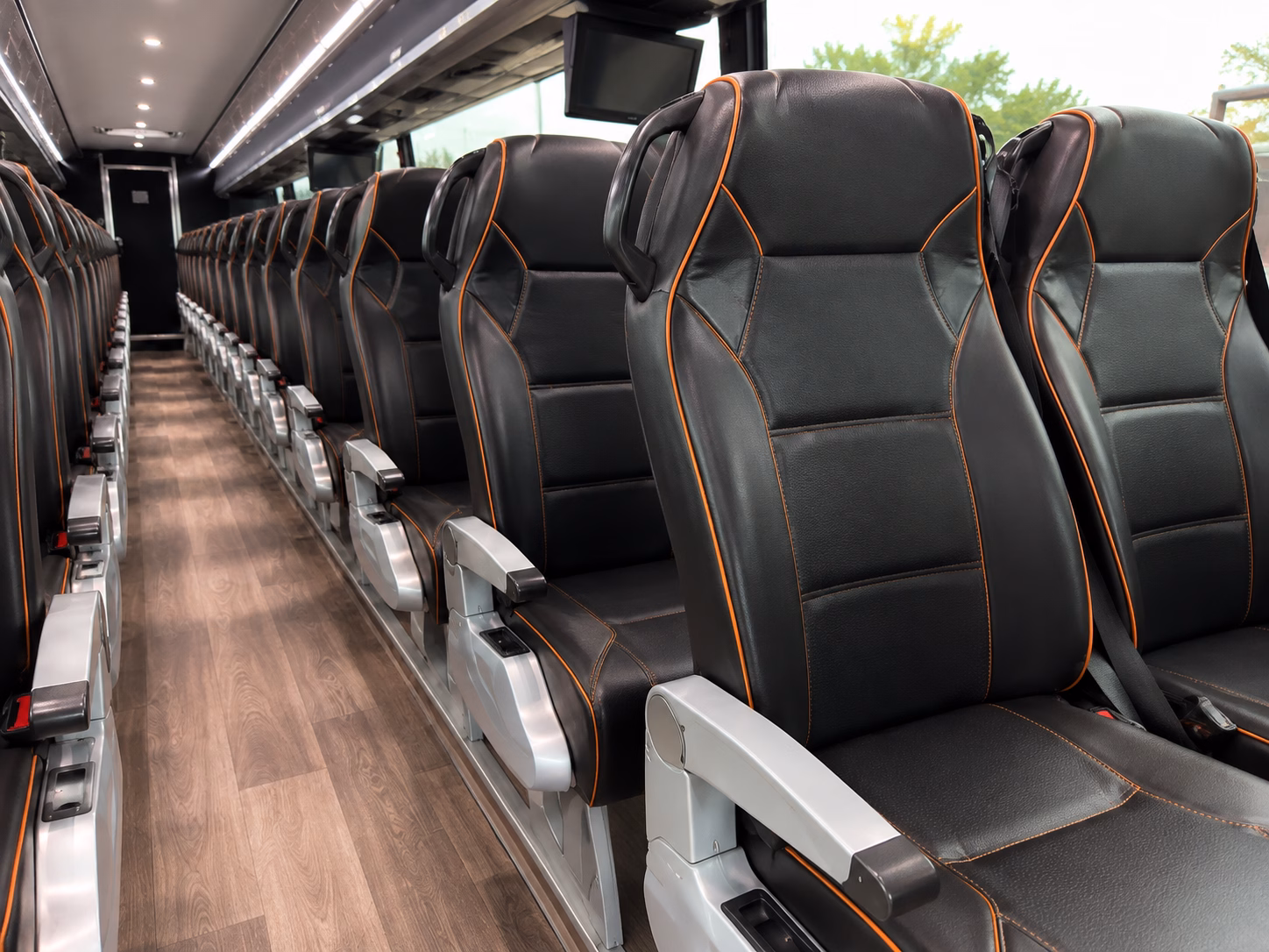cal poly pomona broncos athletic event buses
