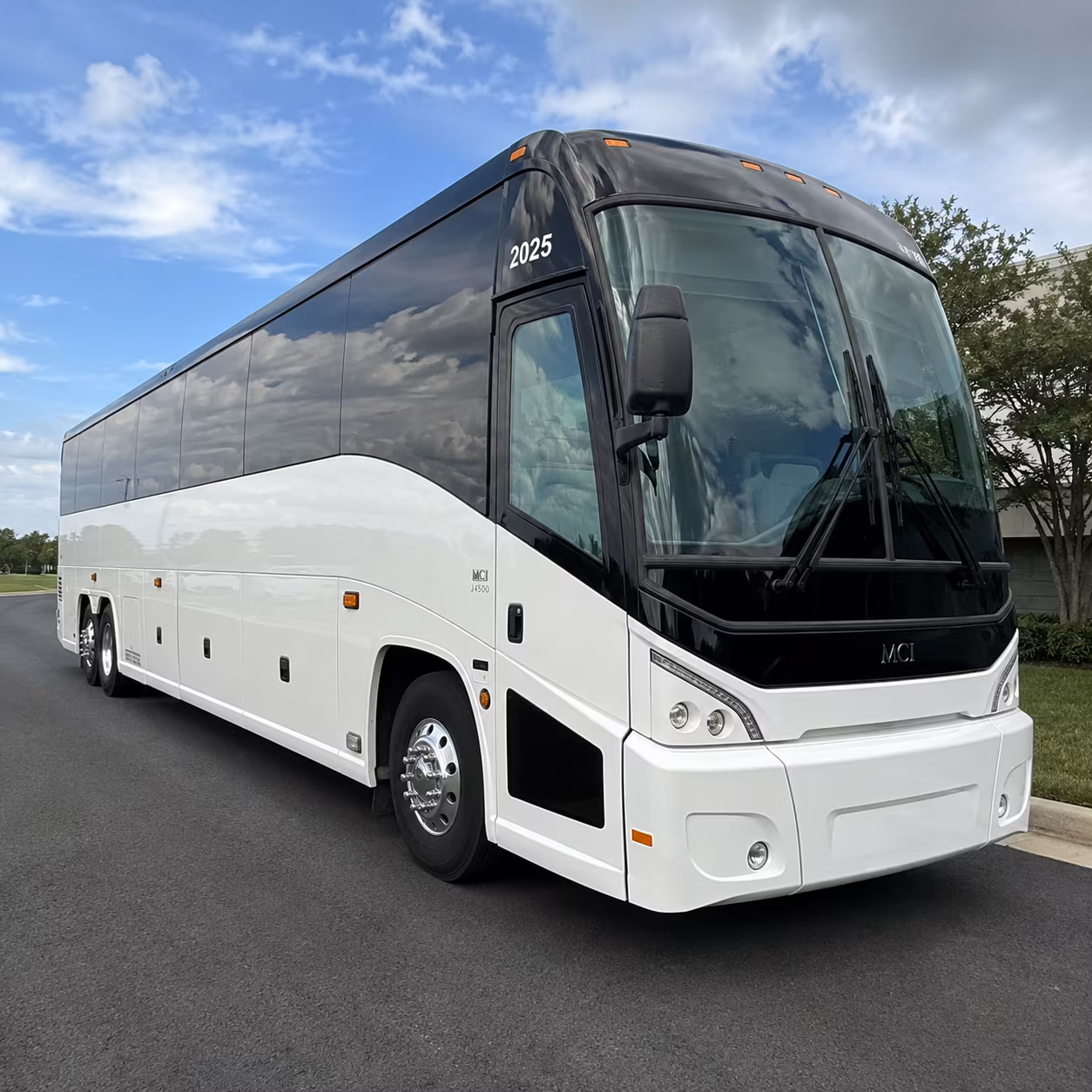 corporate airport transfer buses to ontario international airport ont