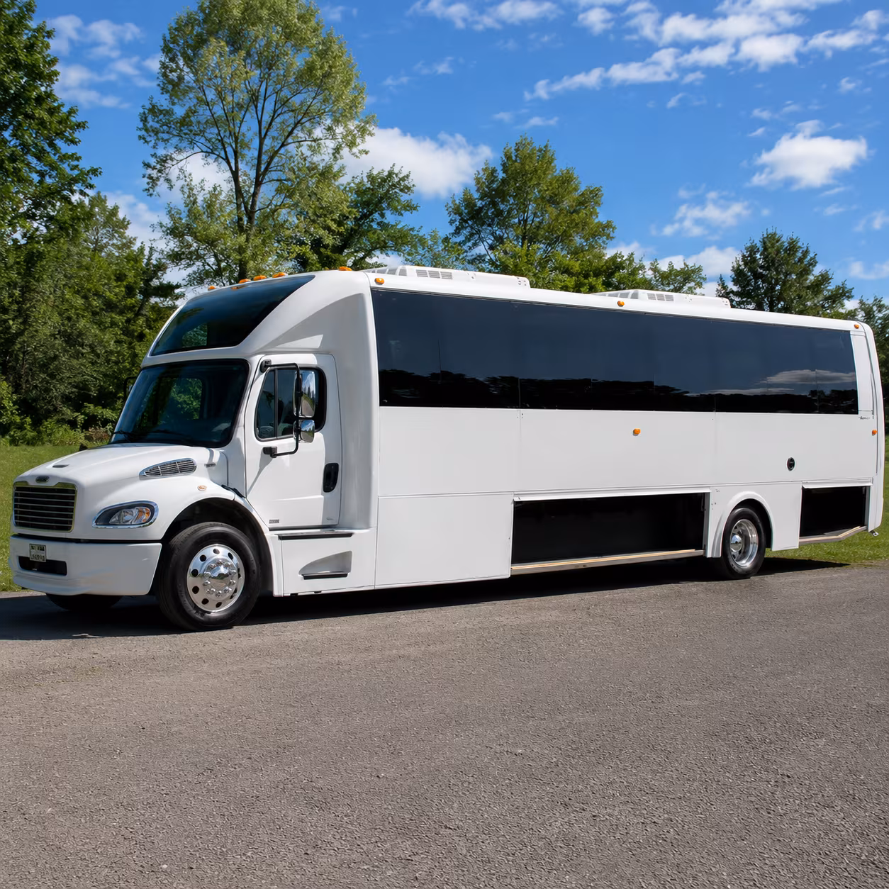 rent a party bus in pomona for prom night at the sheraton fairplex