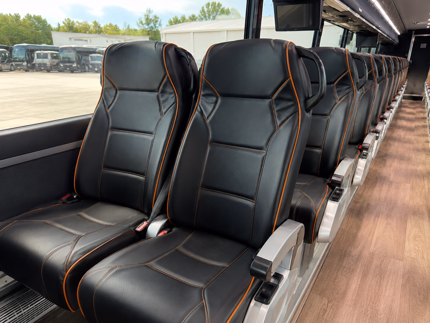 rose bowl bus rentals for pomona groups