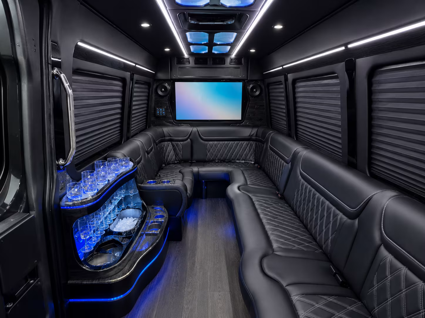 trade show and event buses at fairplex pomona